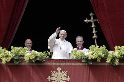 urlbirs|the pope's easter message.